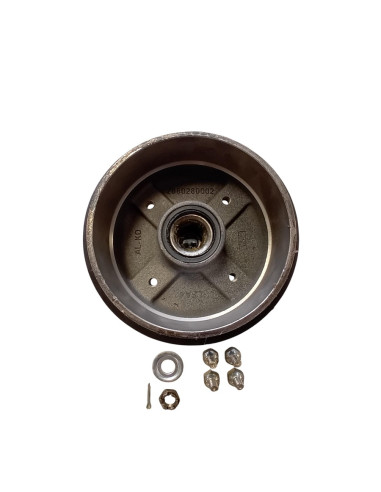 MOYEU Ø 160  - 4T115  LM11749/11710+LM45449+45410  (Alko)
