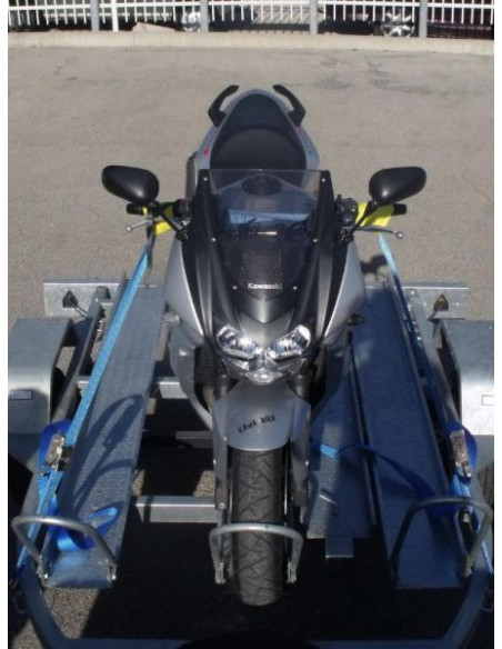 SANGLE A CLIQUET POUR GUIDON DE MOTO