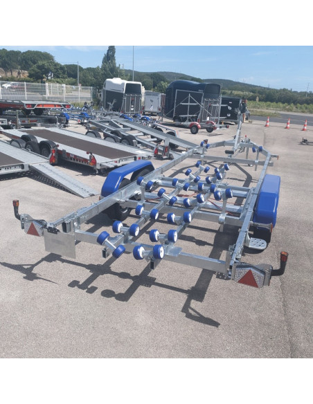 PORTE-BATEAU 3500 KG PTC  MULTI-ROULEAUX 2 essieux (Sunway)