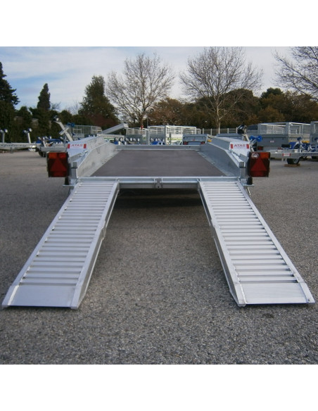 P.ENGIN 300*145 RAMPE PTC 2500 KG (Lider)