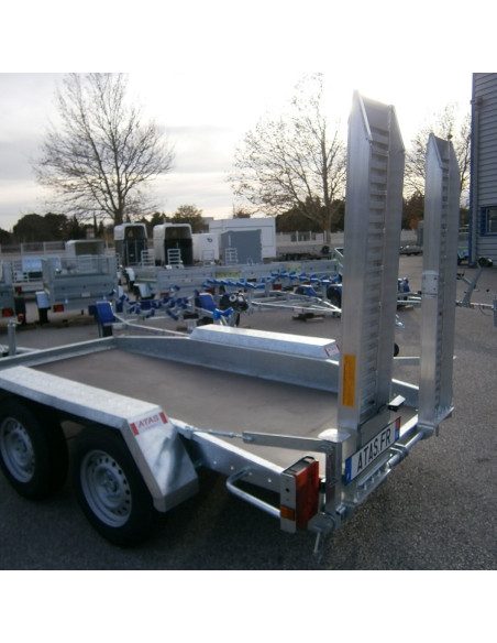 P.ENGIN 300*145 RAMPE PTC 2500 KG (Lider)