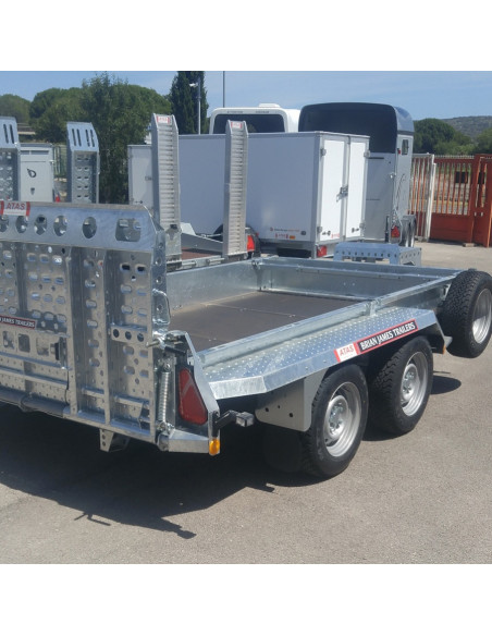 P.ENGIN  HY+PONT  310x170 - 3500 KG (Brian-James) Stock uniquement