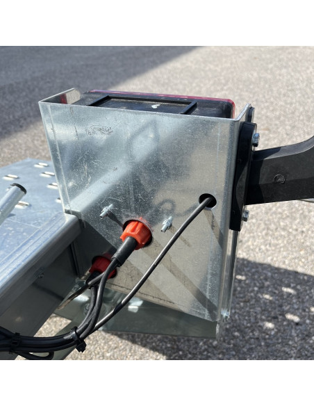 PROTEGE FEUX RADEX 6800 GAUCHE (Lider)