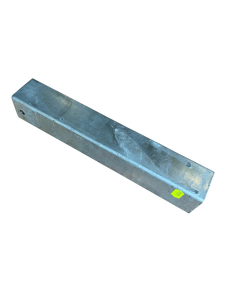 CHANDELLE TUBE 50*50 LONGEUR 30 CM GALVANISEE POUR PATIN (Sunway)