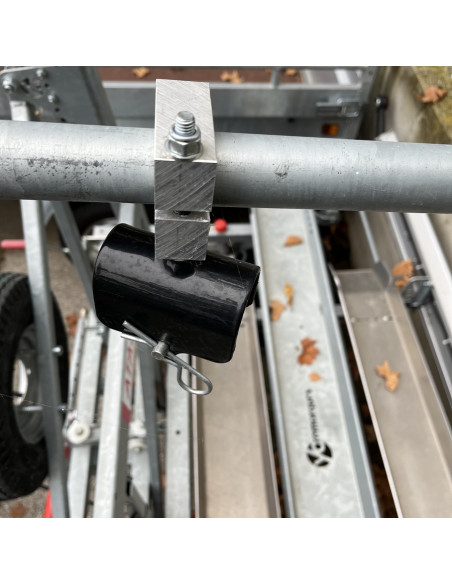 U DE GUIDON NOIR CCT4 (Yo remorques)