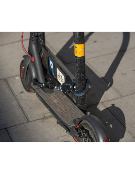 ANTIVOL MENOTTE AVEC CHAINE 9 MAILLON