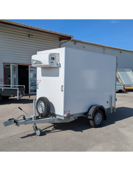 A LOUER FOURGON FROID POSITIF 250*125*180 1 ESSIEU 1300 KG (Bw)