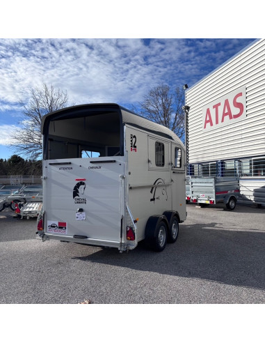 MAXI 2 - VAN  2 PLACES DIAGONAL PONT ARRIERE (Separation arrière articulée) Stock uniquement