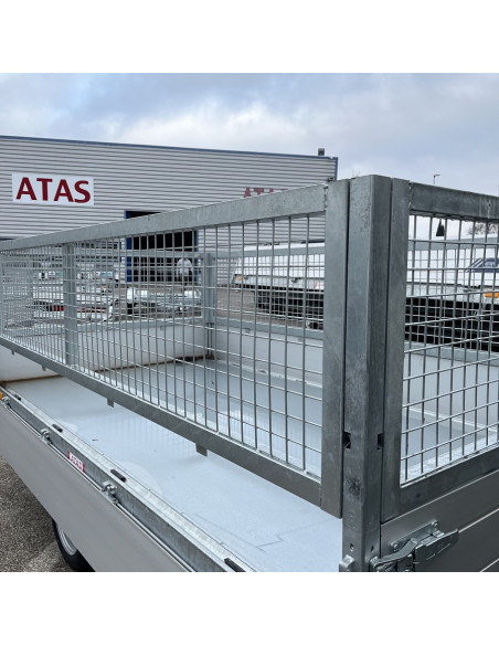 REHAUSSE GRILLAGEE H60  BENNE & PLATEAU  306 x 170  (Saris)