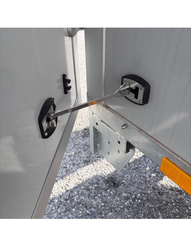 FOURGON 256*134*138 1350 KG - P.LATERALE BOIS GRIS (Saris)