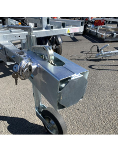 ANTIVOL CARRE POUR TETE D'ATTELAGE DE REMORQUE DETELEE  2