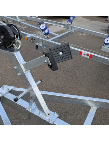 SUPPORT DE V D'ETRAVE AVANT  50*50 (Sunway)