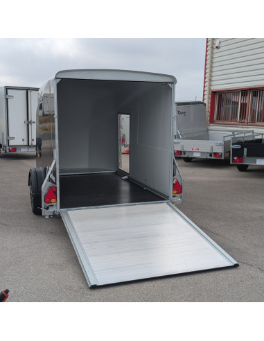 CARGO NOIR 300*150*165 - 1300 KG  P. LATERALE  JANTES ALU (Debon)