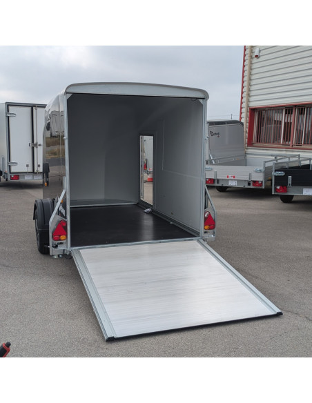CARGO NOIR 300*150*165 - 1300 KG  P. LATERALE  JANTES ALU (Debon)