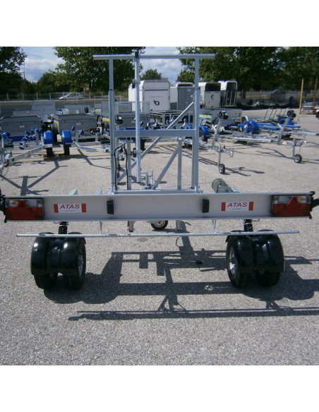 PORTE MOTO CCT4 - TRANSVERSAL - 260 KG DE CAPACITE (Yo Remorques)
