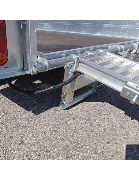 MAGNUM S 260*152 - 2700 KG RAMPES (Saris)