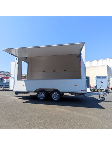 OCCASION COMMERCIALE 360*203*230 1300 KG VOLET LATERAL - PORTE ARRIERE