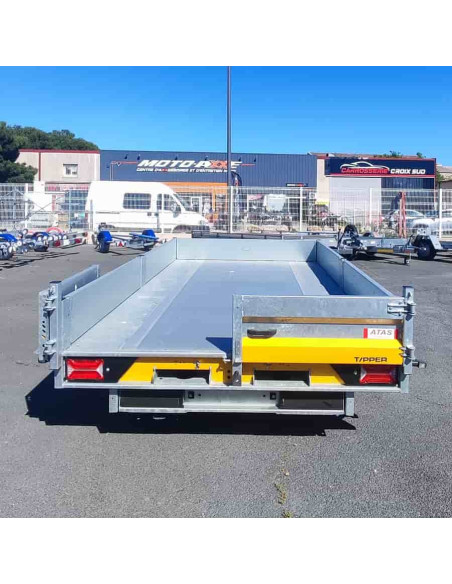 DESTOCKAGE BENNE TIPPER 360*200 - 3500 KG PTC - 3 ESSIEUX (Brian James)  STOCK UNIQUEMENT