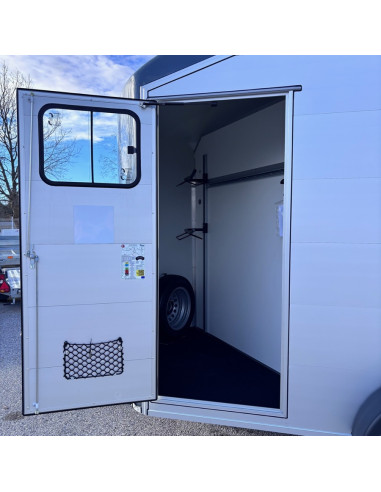 MAXI 2 - Van chevaux  2 PLACES DIAGONAL PONT ARRIERE (Cheval liberté) Stock uniquement