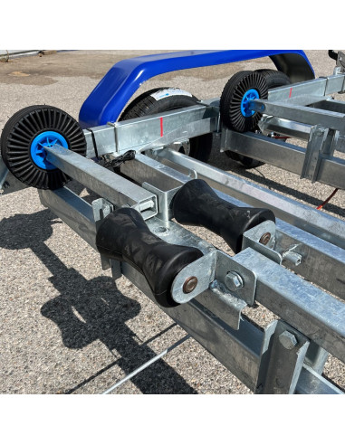 DESTOCKAGE PORTE-BATEAU 1800 KG PTC - EASY FIT 2 ESSIEUX (Sunway) MODELE EXPO IMMATRICULE