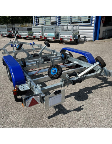 DESTOCKAGE PORTE-BATEAU 1800 KG PTC - EASY FIT 2 ESSIEUX (Sunway) MODELE EXPO IMMATRICULE