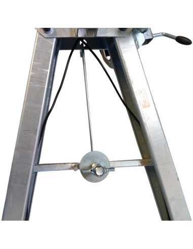 ROUE DE SECOURS 155/70x13 ET SUPPORT / C220 (Debon)