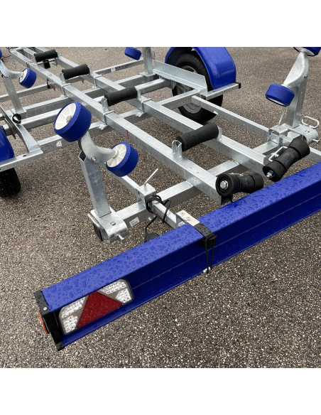 PORTE-BATEAU 750 KG PTC TIMON BASCULANT ROULEAUX (Sunway)