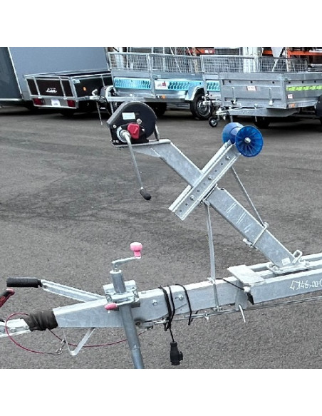 PORTE-BATEAU 900 KG PTC - TIMON BASCULANT (Sunway)