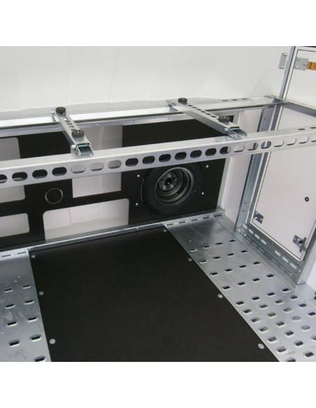 RACK A PNEUS - POUR PORTE VOITURE RACE SPORT 340 - LARGEUR 210 (Brian James)