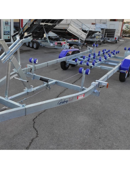 PORTE-BATEAU 3200 KG PTC - MULTI-ROULEAUX (Sunway)