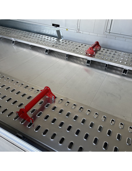2 CALES / BUTEES DE ROUE - POUR RAIL - FOURGON ROADSTER C1000 C2000 (Debon)