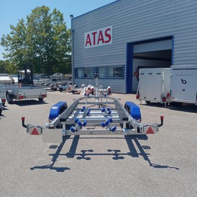 P BATEAU 3200 KG PTC - CU 2560 KG 2 ESSIEUX GALAXY 2.0 PATINS  FEUX FIXES