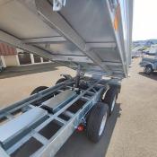 TRIBENNE 310*176 - 3000 KG PTC  2 ESSIEUX - ACIER  HDS (Saris)